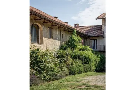 Maison rénovée 100 m² avec piscine à Cortemilia : photo 2