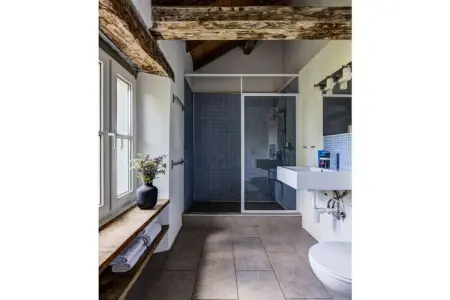 Maison rénovée 100 m² avec piscine à Cortemilia : photo 15