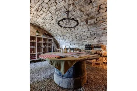 Casa Fienile à Cortemilia : maison 7 pers., piscine : photo 10