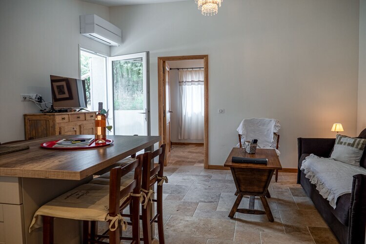 Gîte 4 personnes à Fox-Amphoux avec piscine - Photo 13