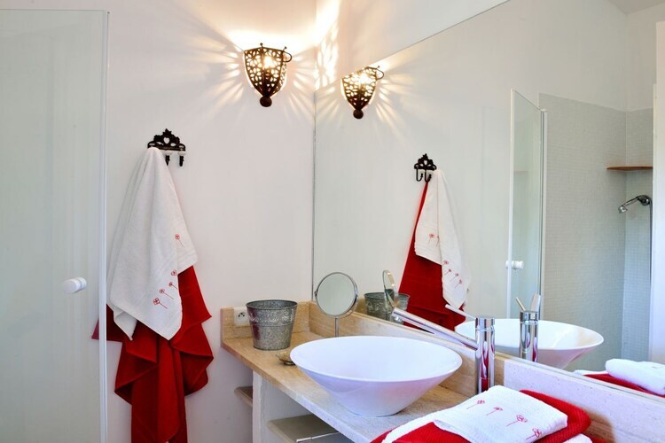 Maison 4 chambres avec piscine chauffée à Apt - Photo 15
