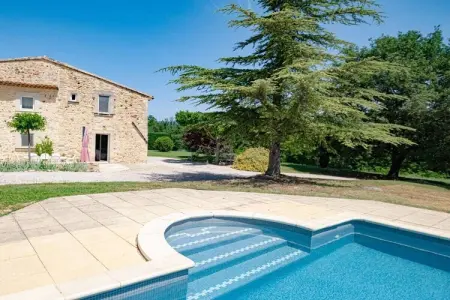 Location maison à Roussillon, Maison de vacances avec 4 chambres