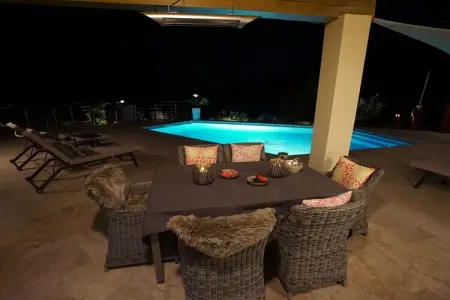 Villa 4 chambres avec piscine privée et vue mer : photo 13