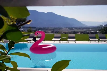 Suite familiale Algund avec piscine à débordement d'eau salée : photo 7