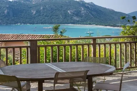 Mini-villa 3 pièces Santa Giulia, 350 m de la plage : photo 6