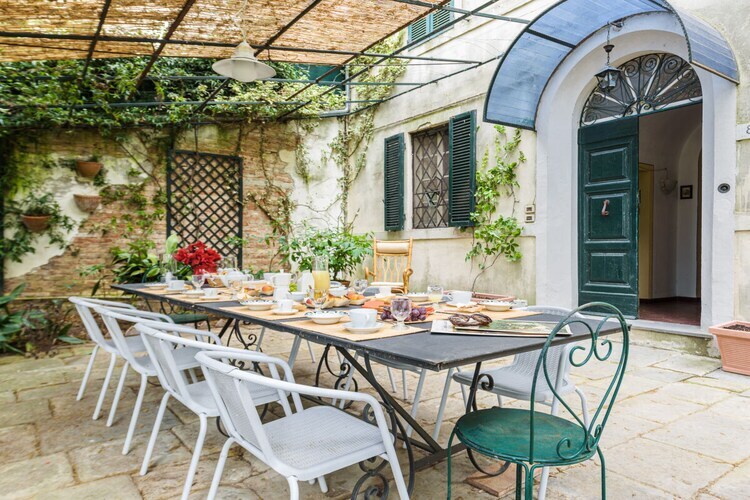 Villa I Cipressi en Toscane : 5 chambres, piscine et vue panoramique - Photo 1