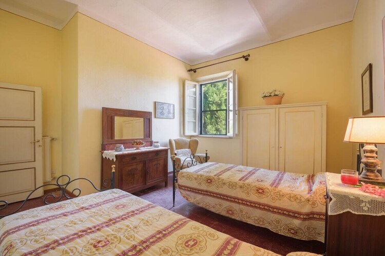 Villa I Cipressi en Toscane : 5 chambres, piscine et vue panoramique - Photo 34