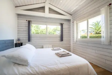 Villa 5 chambres avec piscine et spa à Vieux-Boucau : photo 18
