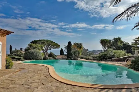 588985, Villa avec piscine aux Issambres - Photo 10