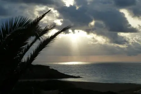 Maison Porto Alabe, vue mer et balcon salon : photo 28