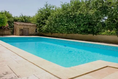 Location maison à Roussillon, Appartement de vacances avec 2 chambres