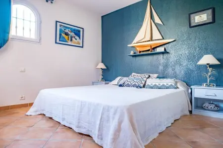 Mini-villa 3 chambres à Porto-Vecchio, vue mer et piscine : photo 15