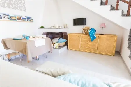 Villa Anna à Torre Santa Sabina, 450 m de la plage : photo 9