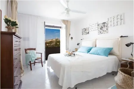 Villa Anna à Torre Santa Sabina, 450 m de la plage : photo 11