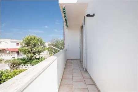 Villa Anna à Torre Santa Sabina, 450 m de la plage : photo 17