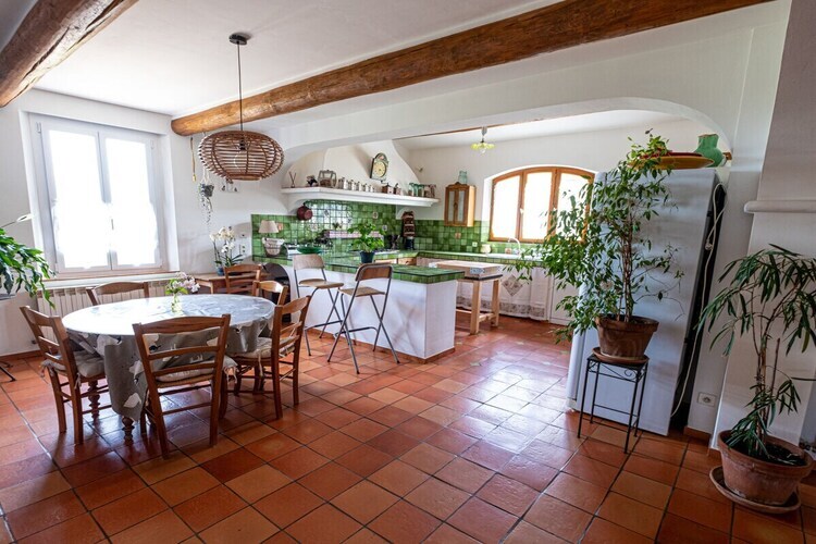 Gîte 8 personnes avec piscine et cuisine d'été à Fox-Amphoux - Photo 15