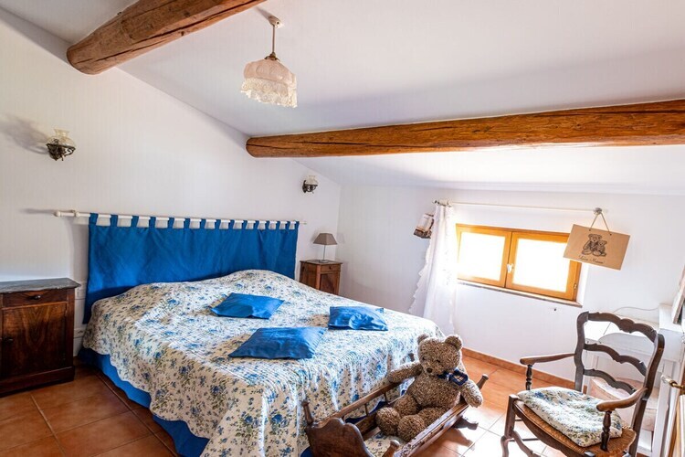 Gîte 8 personnes avec piscine et cuisine d'été à Fox-Amphoux - Photo 18