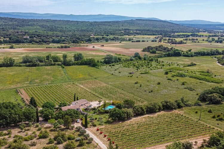Gîte 8 personnes avec piscine et cuisine d'été à Fox-Amphoux - Photo 24