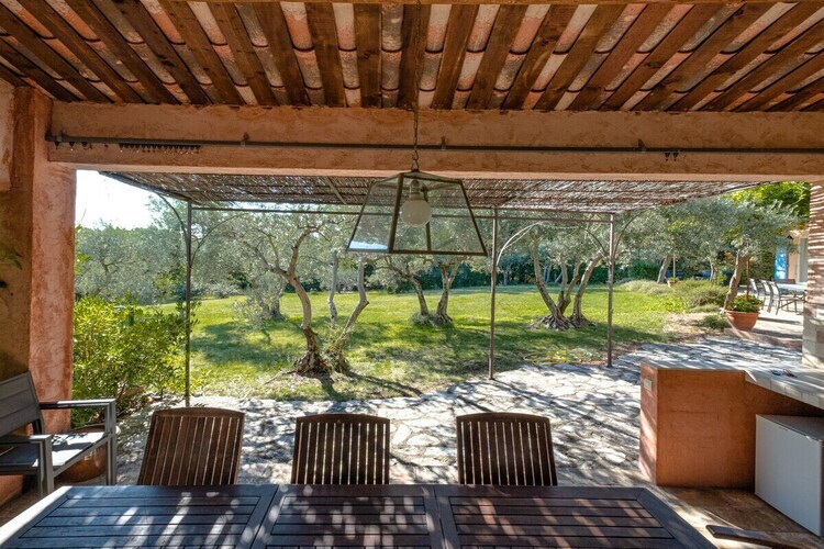 Maison 8 personnes à Roussillon, piscine et jardin - Photo 6