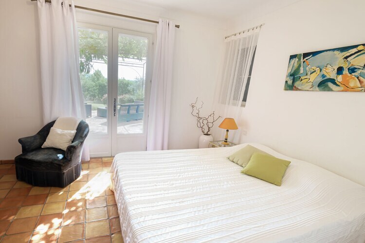 Maison 8 personnes à Roussillon, piscine et jardin - Photo 18