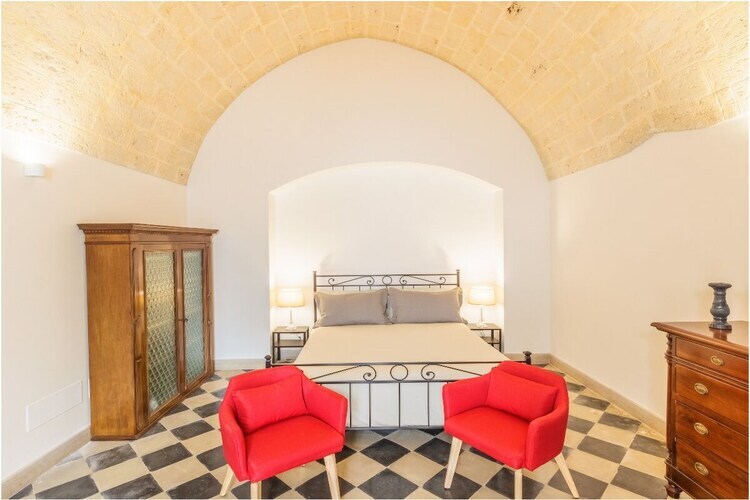 La Storica, maison XVIIe siècle au cœur de San Vito - Photo 18