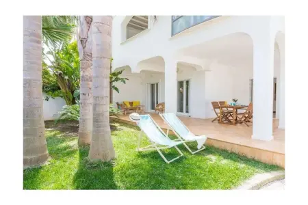 Maison Ferreri à Specchiolla, jardin clos à 350m de la plage : photo 2
