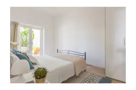 Maison Ferreri à Specchiolla, jardin clos à 350m de la plage : photo 14