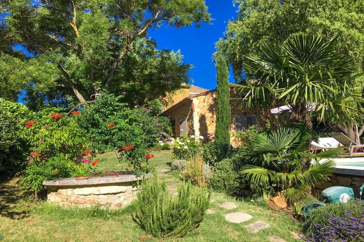 423168, Villa de vacances avec piscine à débordement – 913 GAR - Photo 12