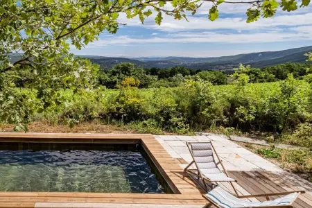 Location maison à Saignon, Maison de vacances à Saignon avec piscine