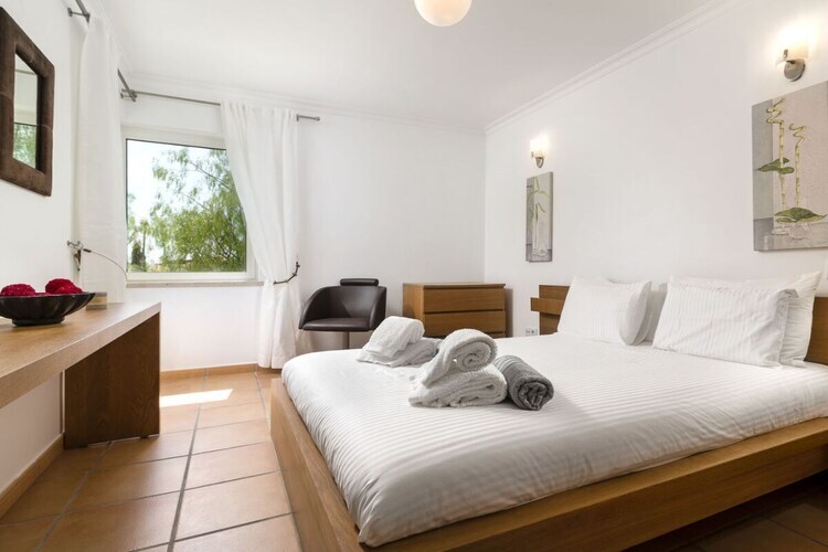Maison 4 pers. piscine chauffée à Quarteira - Photo 6