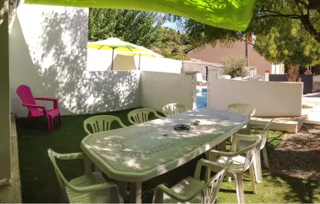 Maison 10 personnes avec piscine privée à Nîmes : photo 3