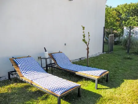 Apartment Colombier – 30 m² avec piscine privée : photo 20