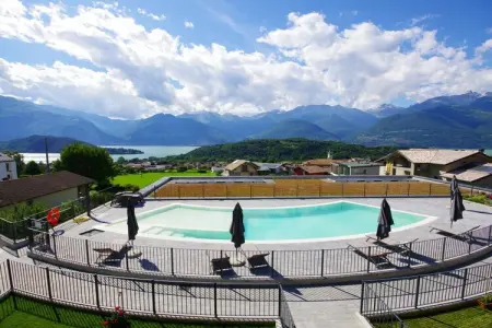 Location maison à Colico, La terrasse sur le lac