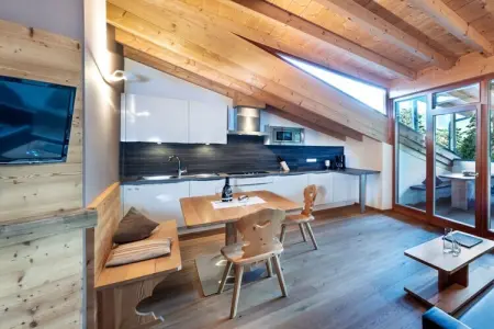 Maison indépendante avec piscine à Meran, vue montagnes : photo 9