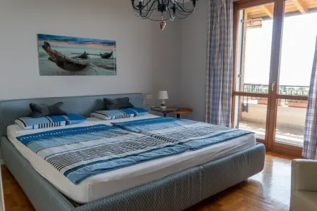 Maison 130 m² à Lazise, jardin privé et vue lac : photo 27