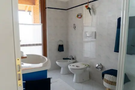 Maison 130 m² à Lazise, jardin privé et vue lac : photo 31