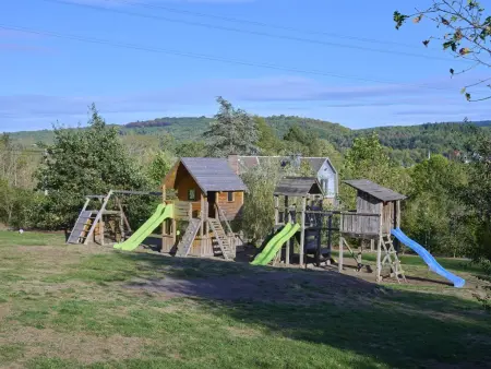 Maison Castariere à Barvaux : grand jardin et 9 chambres, 26 pers. : photo 6