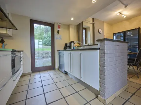 Maison Castariere à Barvaux : grand jardin et 9 chambres, 26 pers. : photo 8