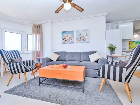 Apt 4 pièces rénové 2025 - Los Urrutias, 400m plage : photo 5