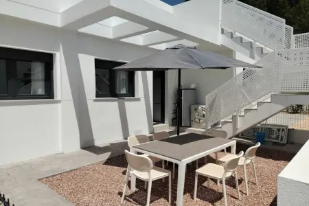Maison neuf 3 chambres piscine privée Els Poblets : photo 8