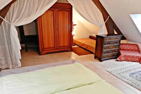 Maison 8 personnes à Sainte Croix, terrain clôturé et 6 vélos : photo 8