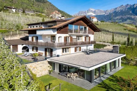 Maison de vacances à Marling avec vue sur Merano : photo 1