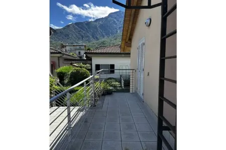 464887, La vie à Colico - Photo 1