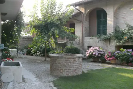 Appartement fermier à Monforte d'Alba, vue sur les Langhe : photo 3
