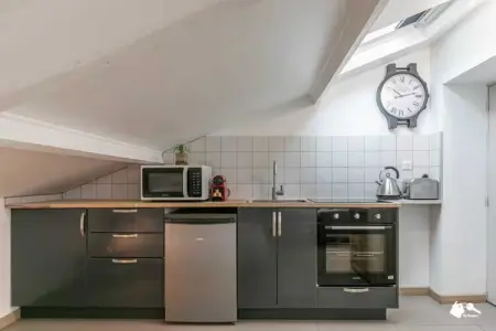 Location appartement à Montreuil, Studio spacieux et confortable -6P- Montreuil- près de Paris