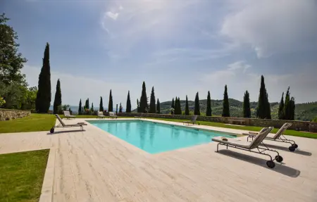 Villa en pierre à Allerona, 7 chambres et piscine : photo 11