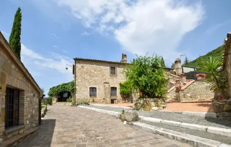 Villa en pierre à Allerona, 7 chambres et piscine : photo 17