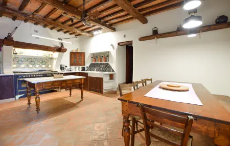 Villa en pierre à Allerona, 7 chambres et piscine : photo 33