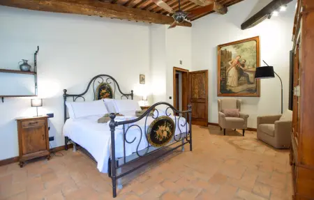 Villa en pierre à Allerona, 7 chambres et piscine : photo 39