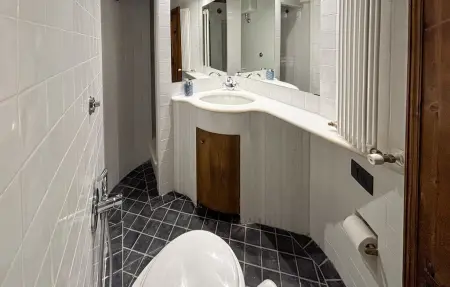 Villa en pierre à Allerona, 7 chambres et piscine : photo 43